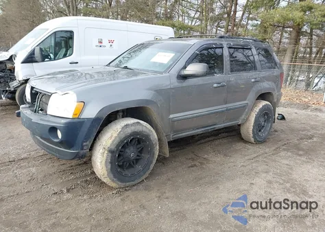 2007 Jeep Grand Cherokee Laredo z USA, uszkodzony, nr VIN 1J8HR48P87C646468